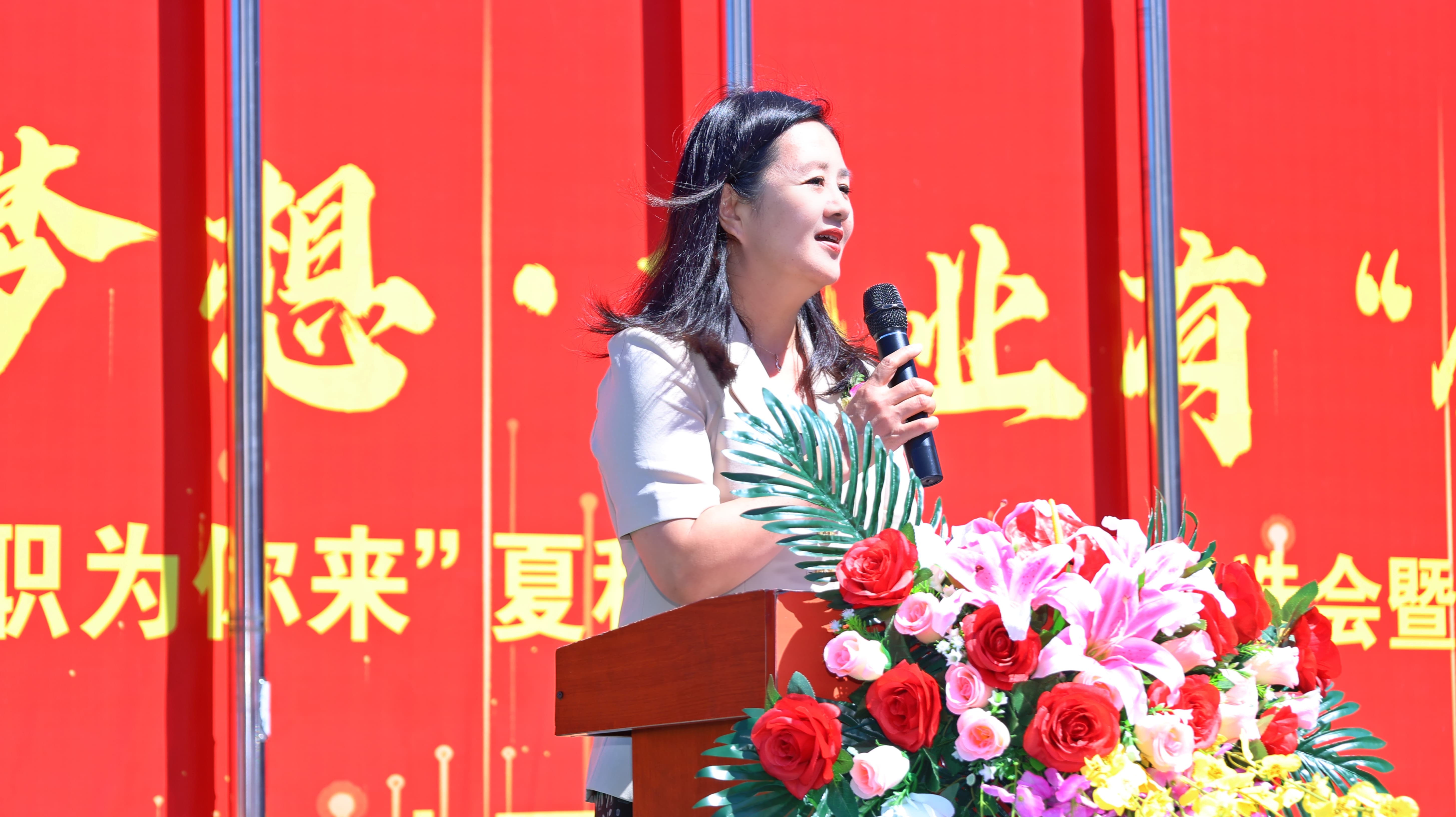 cbc82ebc39044f27c1c38494a483815