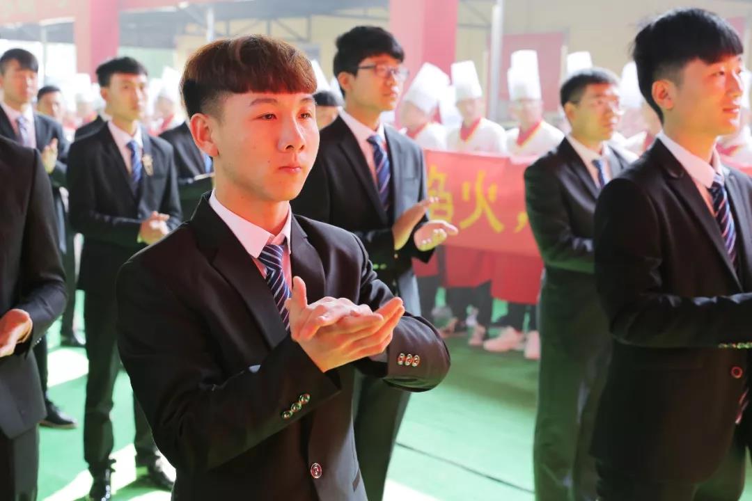 【1610班毕业】兄弟们，这次我们江湖上一起拼一??！