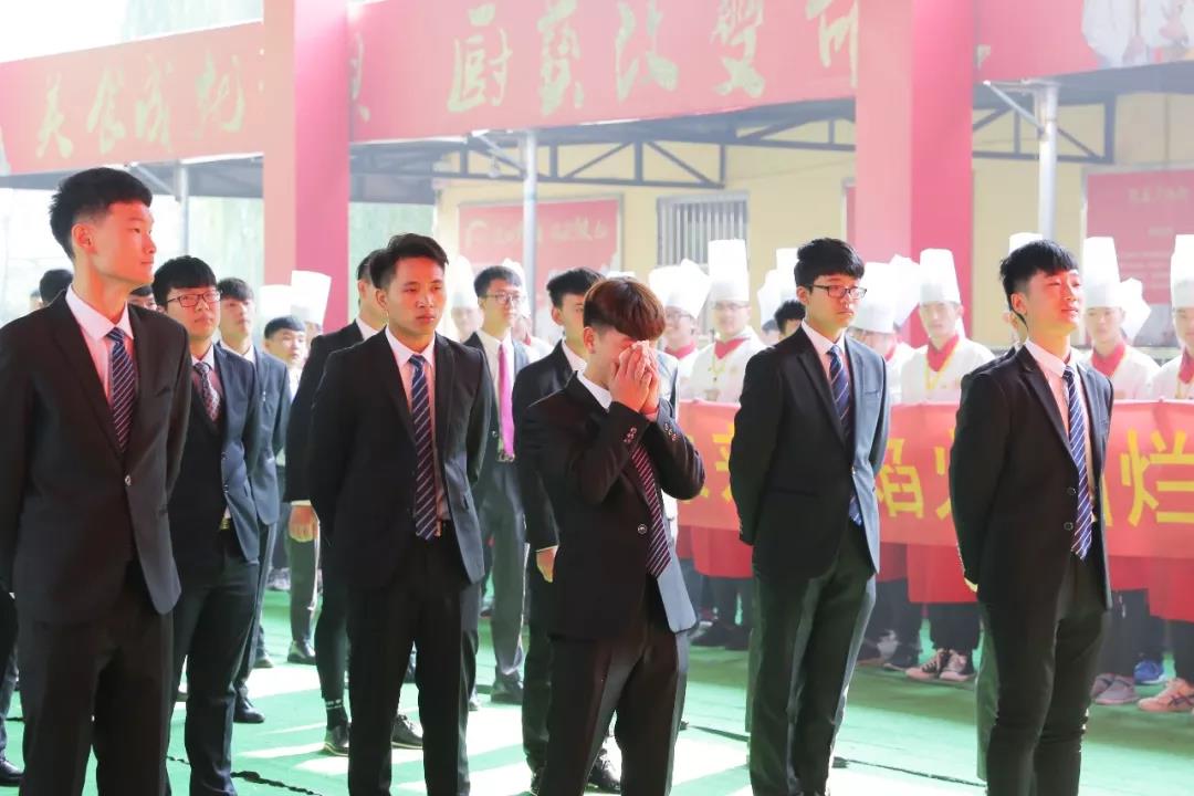【1610班毕业】兄弟们，这次我们江湖上一起拼一场！