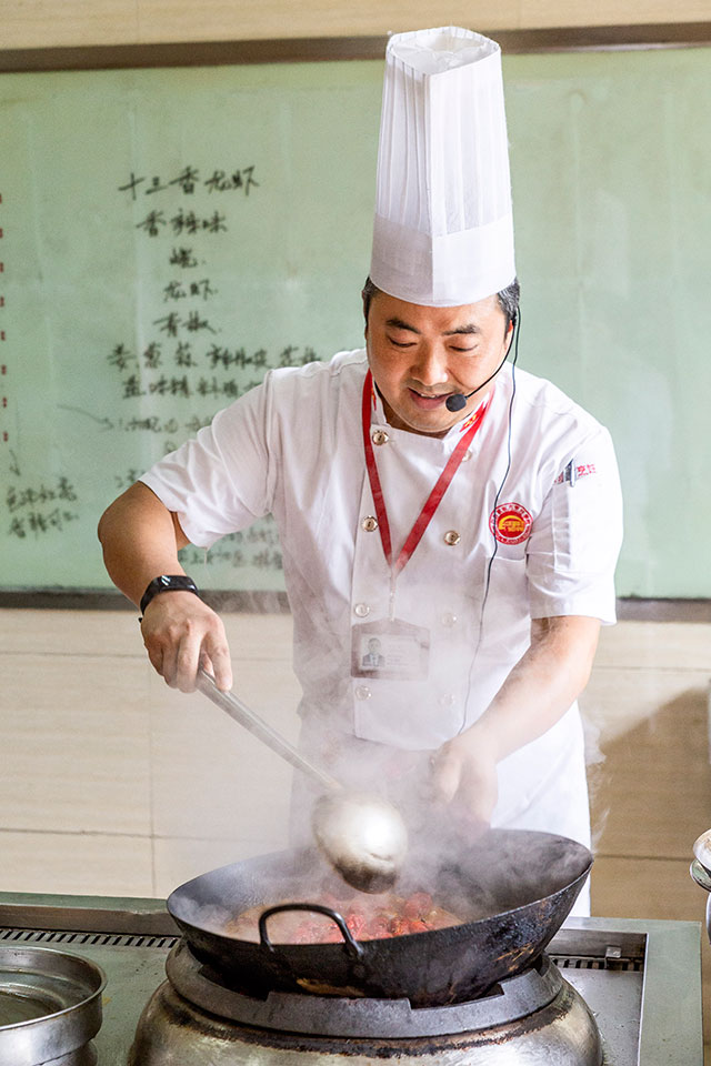 江苏新东方名师公开课，美食热辣、人气爆棚！