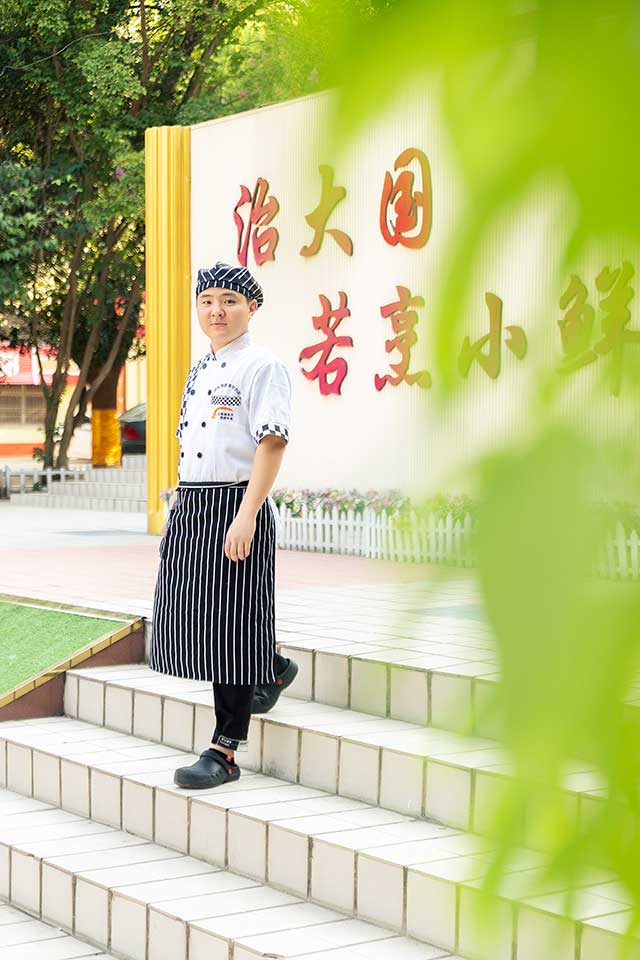 张俊：学西餐是我给自己创造的机会！