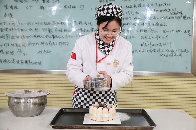 学厨师&学烘焙，究竟什么年龄更适合？