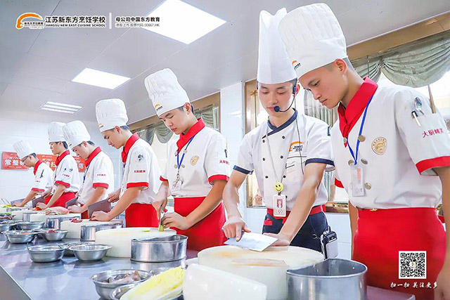 品饕餮美食，抢学籍名额，本周江苏新东方如此火热！