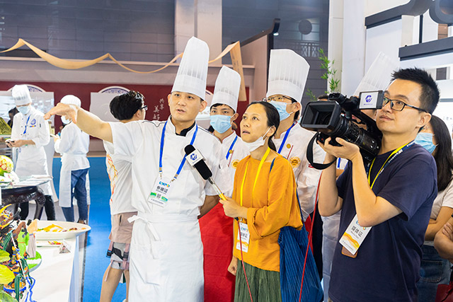 江苏新东方亮相第二届大运河文化旅游博览会运河美食文化展，吸睛无数！