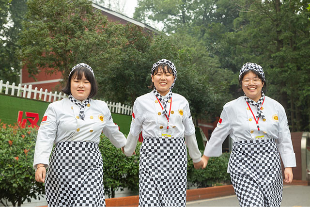 赵婷：在新东方学西点，变成更好的自己！